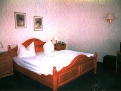 Der Quellenhof Hotel Хелмщет Екстериор снимка